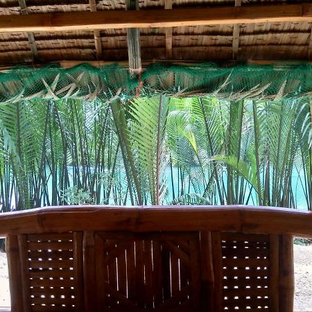 Deluxe Bamboo House By The River Hotel Loboc Exterior foto